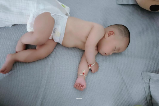 临夏宝宝高烧怎么处理
